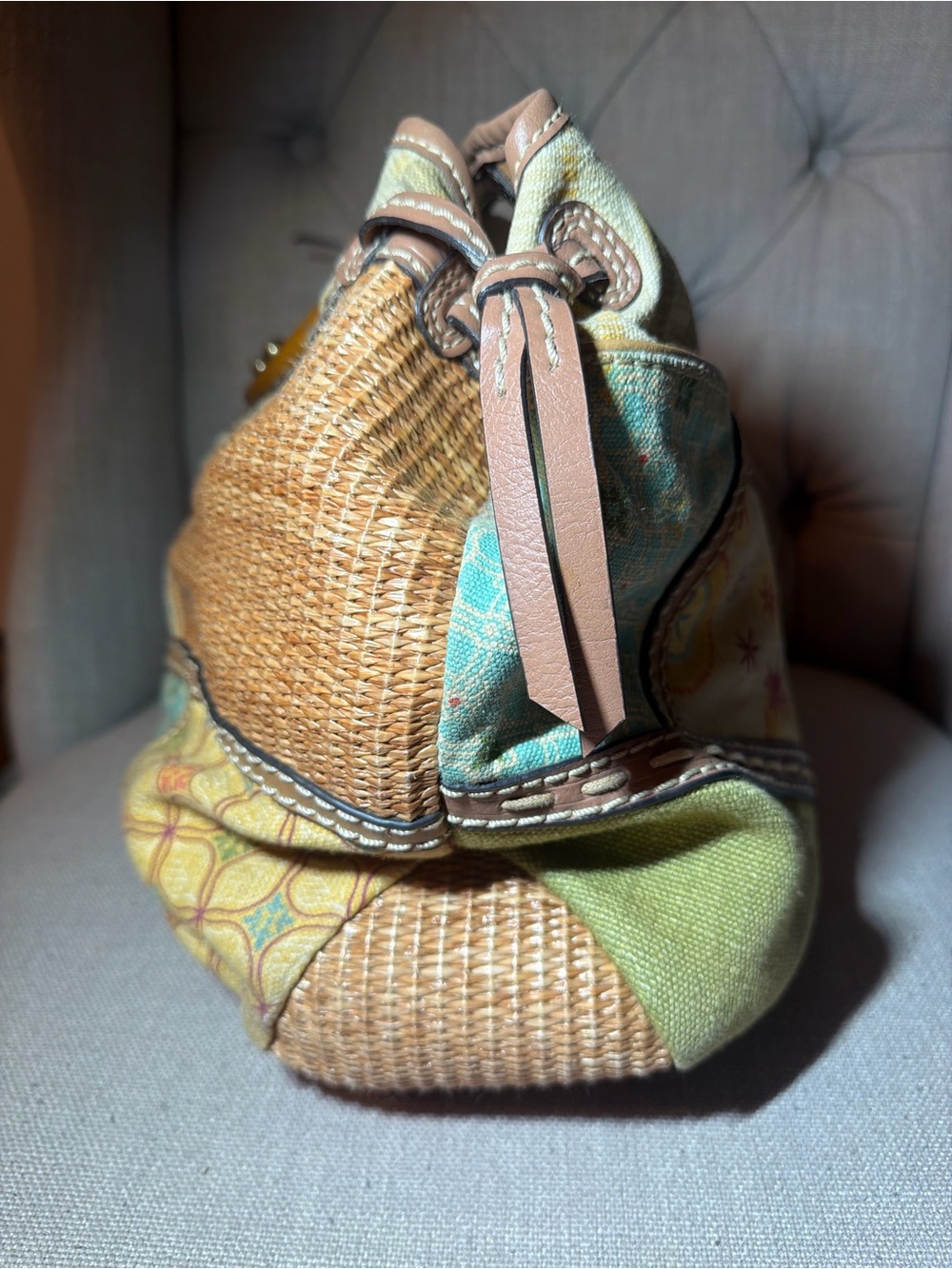 Vintage Fossil Patchwork Hobo Bag With Wooden Handle - Picture 7 of 10